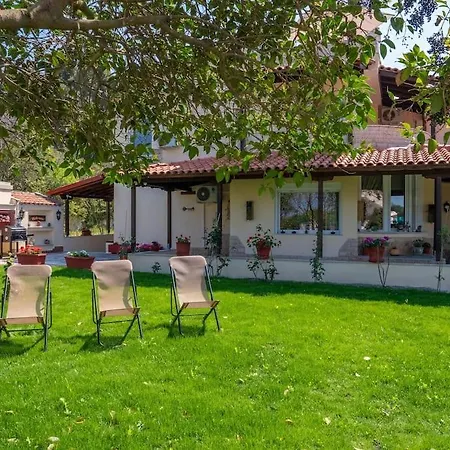Casa Nerea Possidi Aigiopelagitika Holiday home *